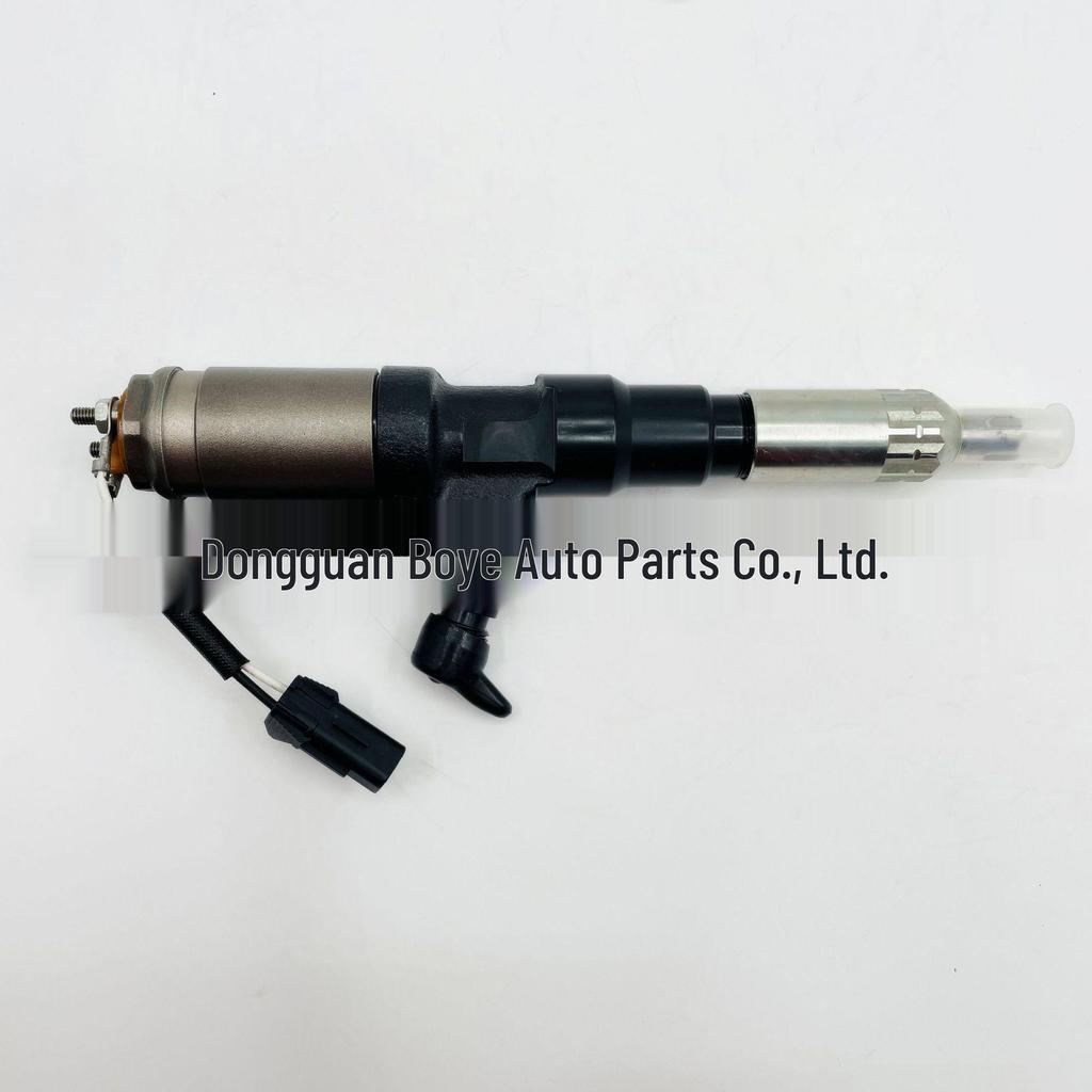 High-Pressure Common Rail Injector 095000-0245 for 700 Series Engines
