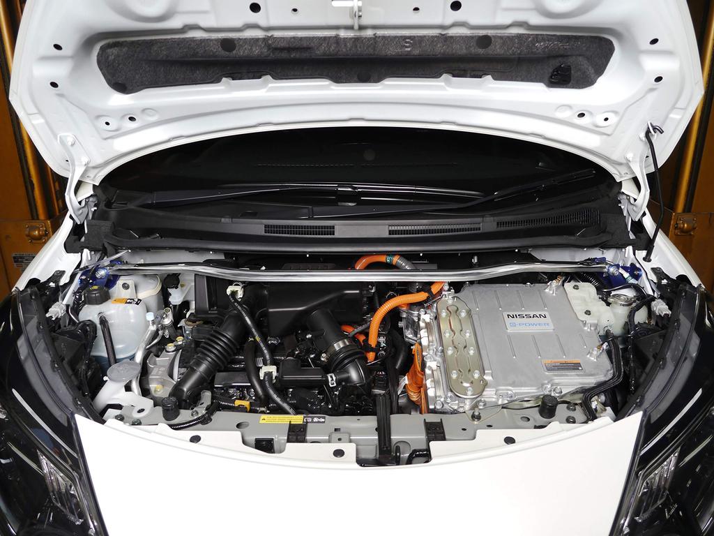 CUSCO Strut Oval Type OS for Nissan Note HE12 278540A Bar, Shaft, (Front) e-POWER (Nismo)