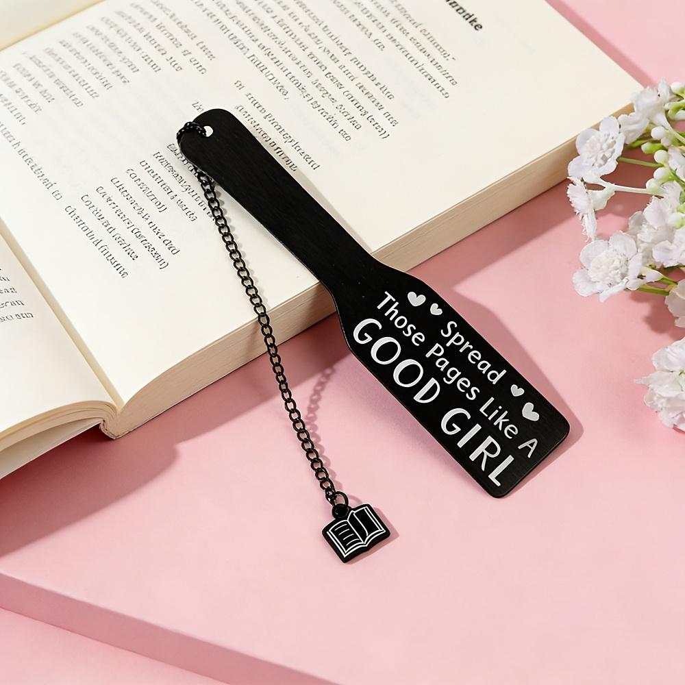

Black Stainless Steel Bookmarks with Chain | Heart Pattern Page Markers, Decorative Book Marks for Readers, Gift for Book Lovers, Women Black Wine Bottle Love Tag