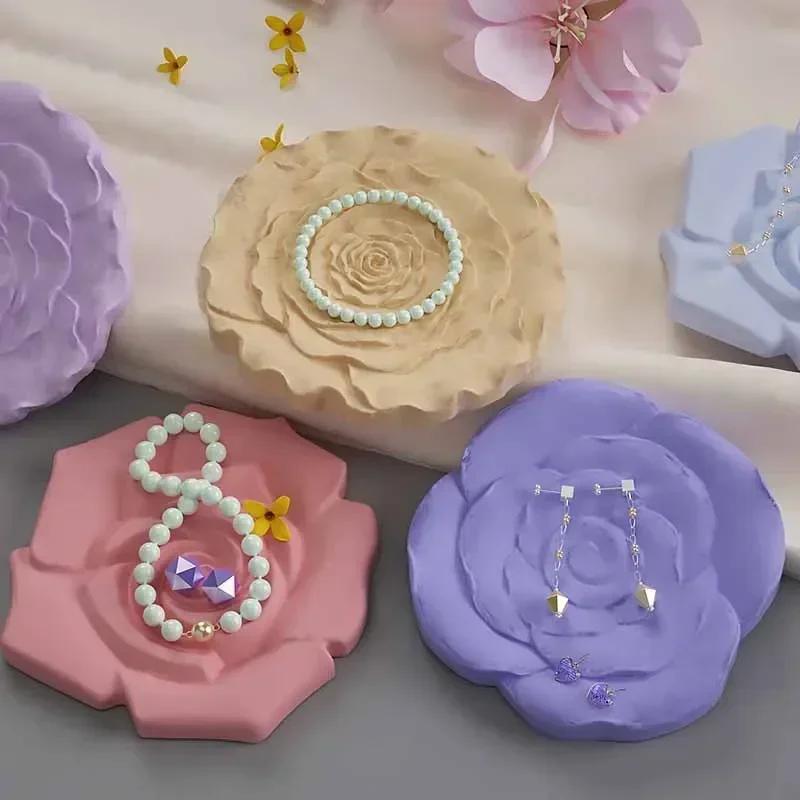 Handmade Creative DIY Flower Shape Tray Silicone Mold Jewelry Display Plate Mold DIY Storage Tray Plaster Dish Molds Clay Mould