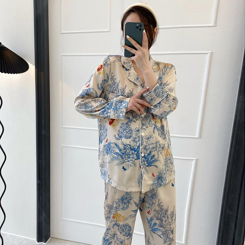 Leichter Luxus Frühling und Sommer Neu Seidiges Pyjama-Set Damen Monet Blume High-End Langarm-Cardigan Loungewear Set