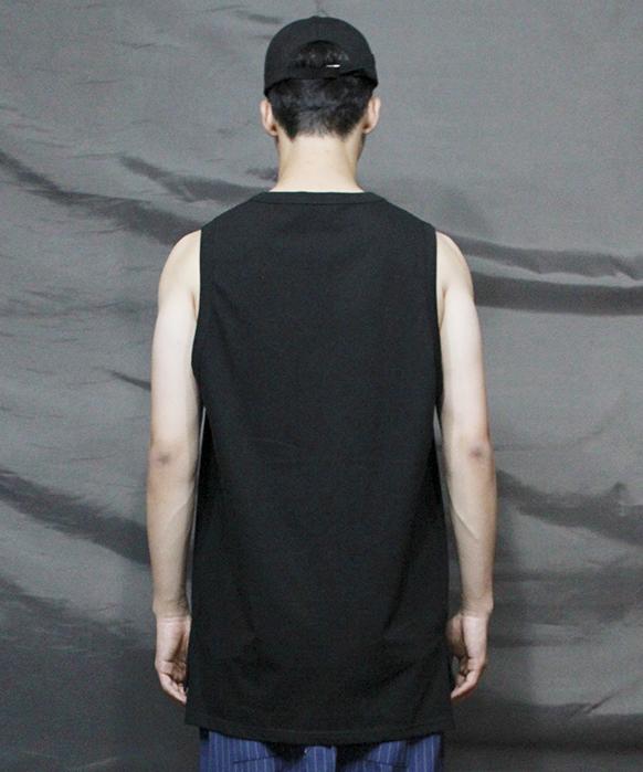 Deumakeu Sleeveless Long Layered Slit T-Shirt Black