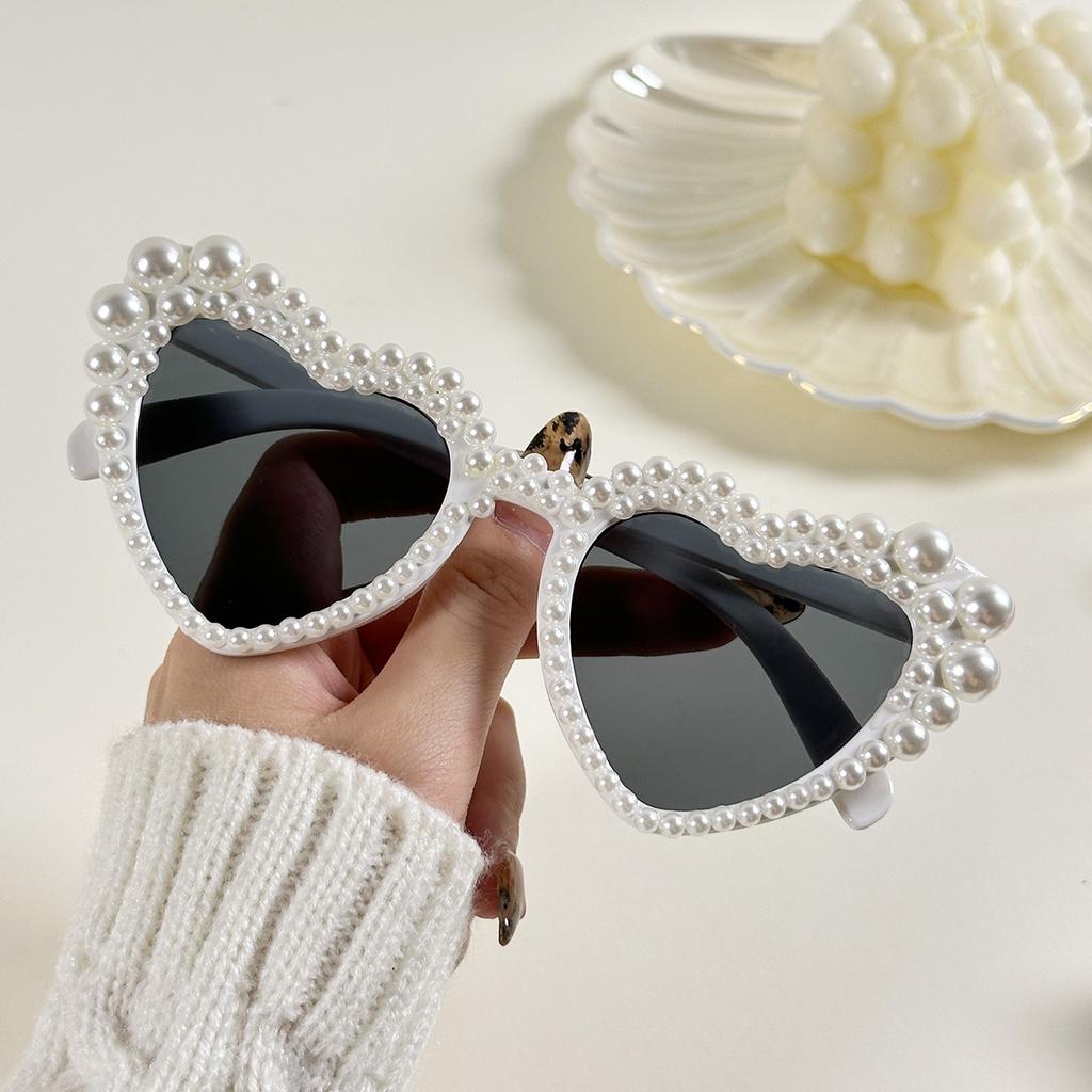 Large Frame Love Inlaid Pearl Sunglasses Peach Heart Party Dance Sunglasses Women'S Photo Sunglasses