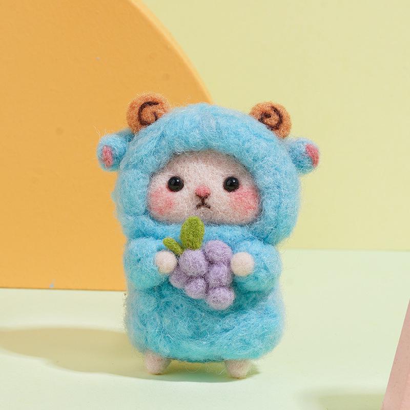 

DIY Wool Felt Sheep Craft Kit - Handmade Ornament & Stress Reliever