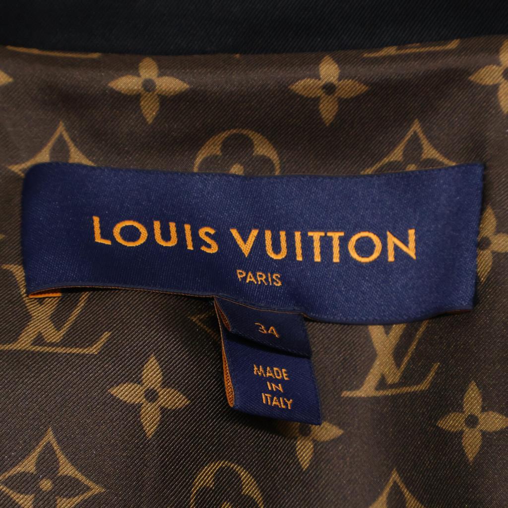 Louis Vuitton Domestic Regular 24 Year Old RW222W MN1 FNC06 Monogram Lining Belted Trench Coat Coat 34 Black X GoldUsed