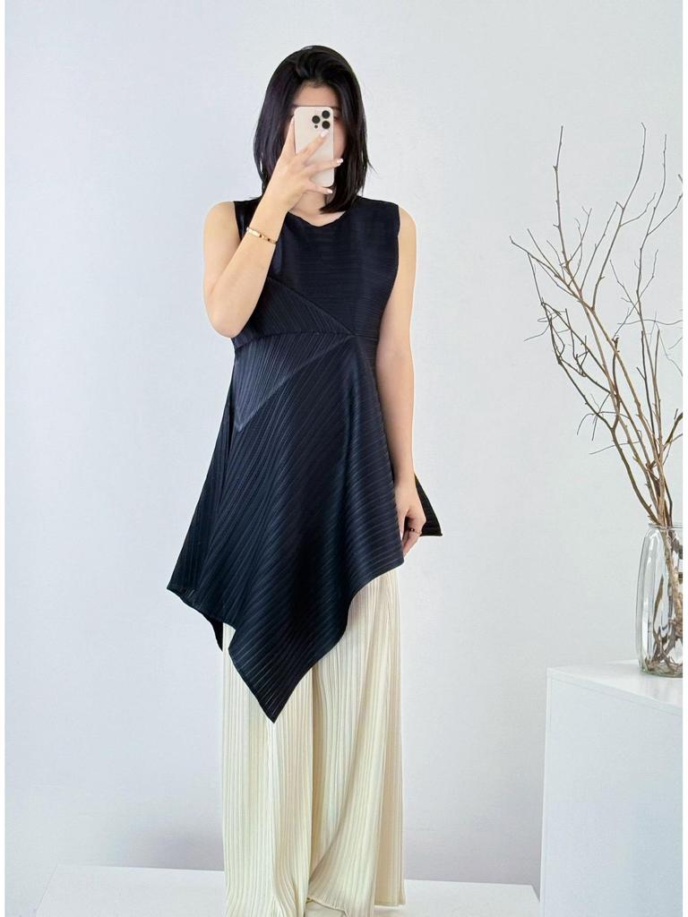 Miyake Pleats PP Irregular Sleeveless Long Dress - Japanese Casual, Waist-Cinched, Slimming, Lightweight Luxury Fashion.