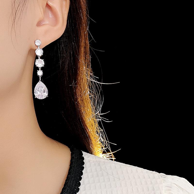 French Luxury Zircon Dangle Earrings - High-End, Sparkly, Geometric Tassel Design
