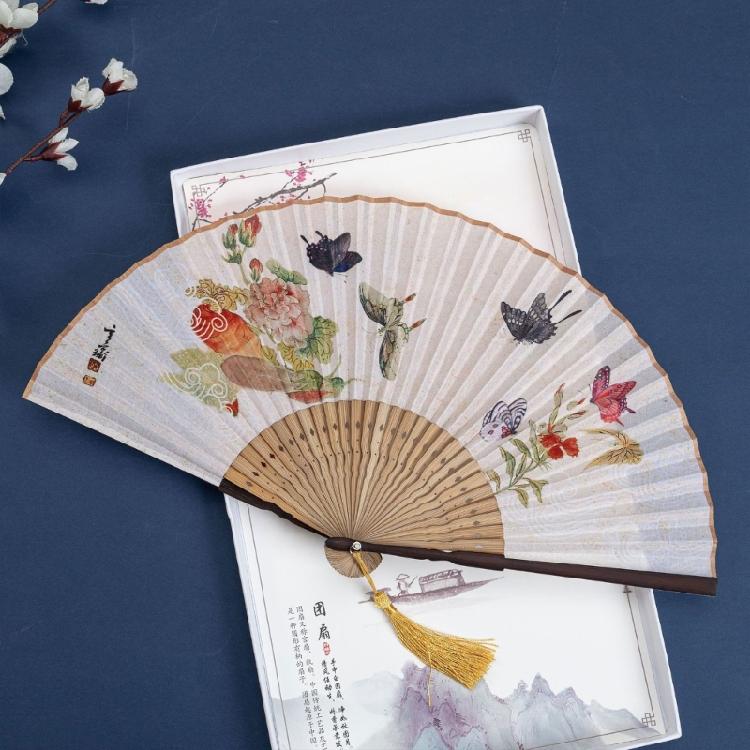 Chinese Vintage Butterfly Flower Pattern Folding Fan Cotton Linen Handheld Fan for Cultural Event and Home Decoration