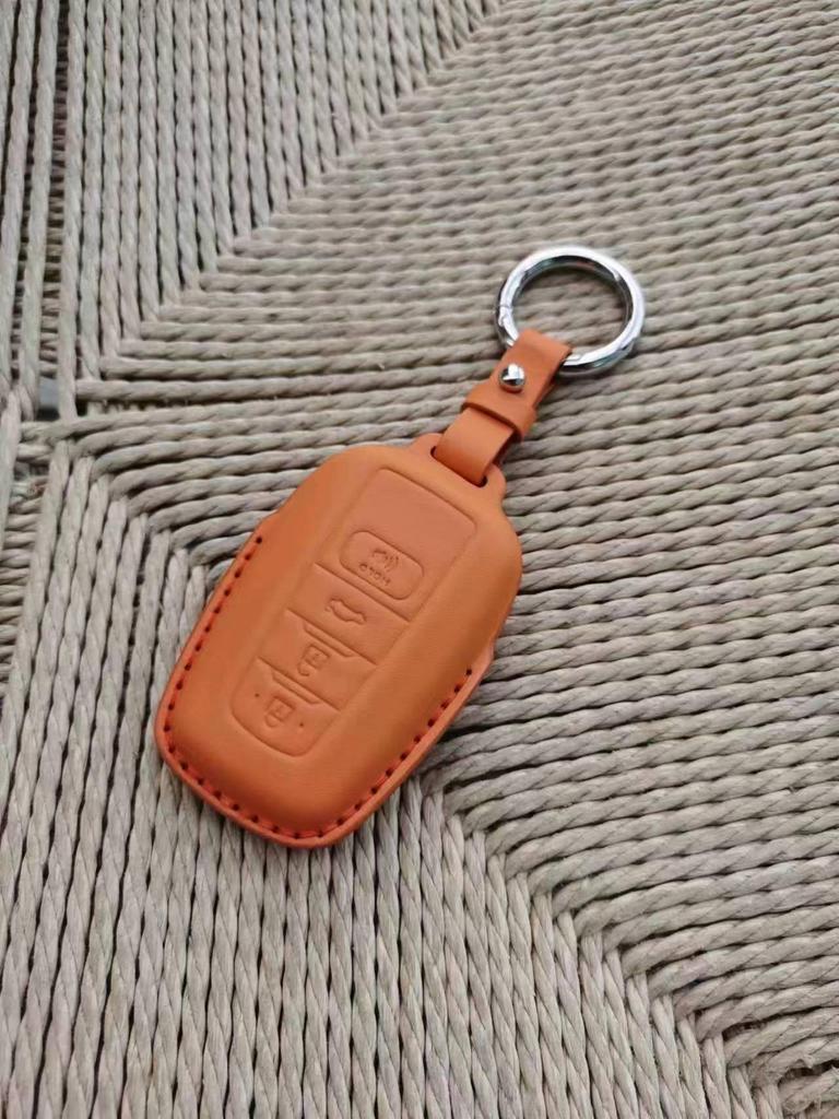Genuine Leather Retro Key Case for 2021 Toyota Avalon Hybrid