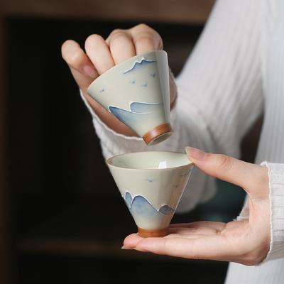 Hand Drawn Grass Gray Ceramic Underglaze Colored Mountain and Water Hat Tea Cup Kung Fu Tea Set Tea Drinking Tea Single Cup