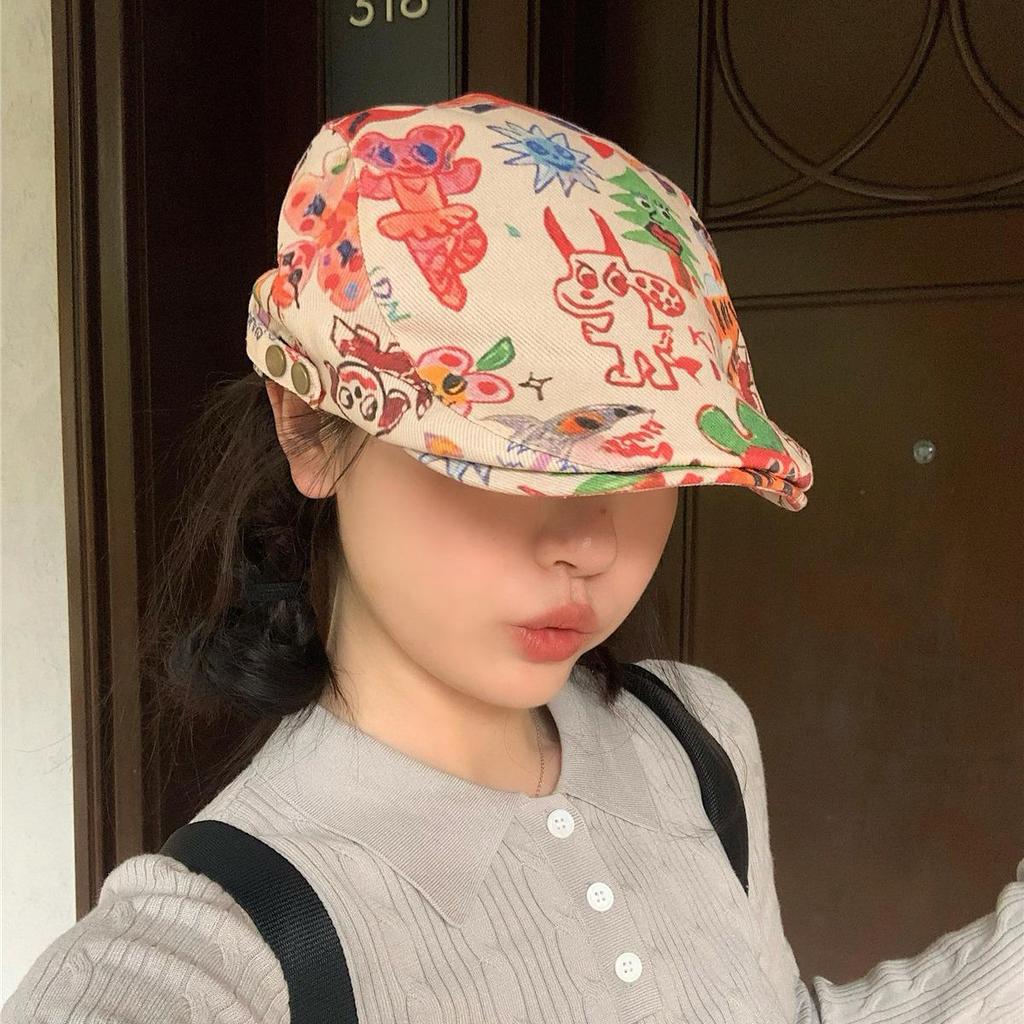 Japanese Graffiti Retro Beret: Cute, Thin, and Versatile Painter Cap for Women - Trendy Spring/Summer Style.