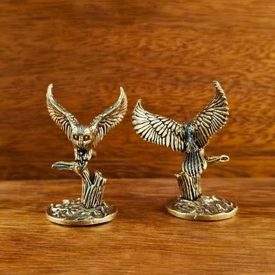 Ottone Massiccio Antico Albero gufo Miniatura Figure Retro Rame Animale Animale da Compagnia per Tè Ornamento da Scrivania Decorazioni Artigianato Figure di Animali