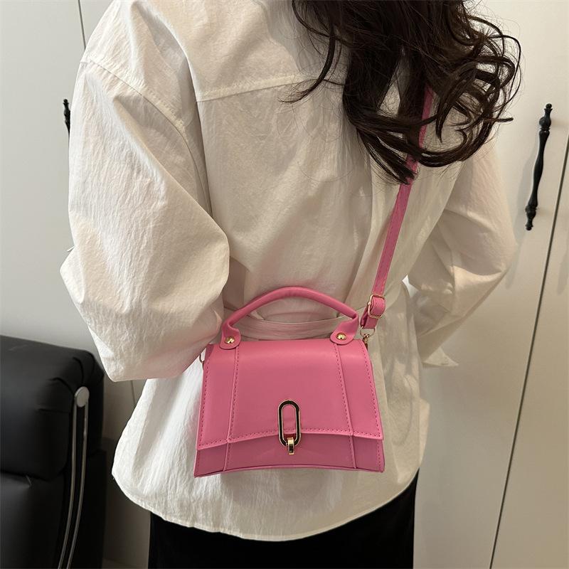This Year's Popular Bag Women's 2025 New Autumn Fashion Niche Handbag Simple Fashion Shoulder Messenger Bag Women