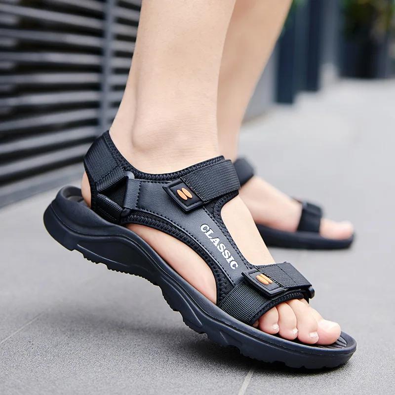 Fashion Men Sandals Summer Leisure Beach Holiday Sandals Men Shoes 2025 New Outdoor Male Retro Comfortable Casual Sandals Men Sneakers