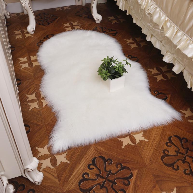Nordic Style Long Pile Faux Wool Rug for Living Room or Bedroom