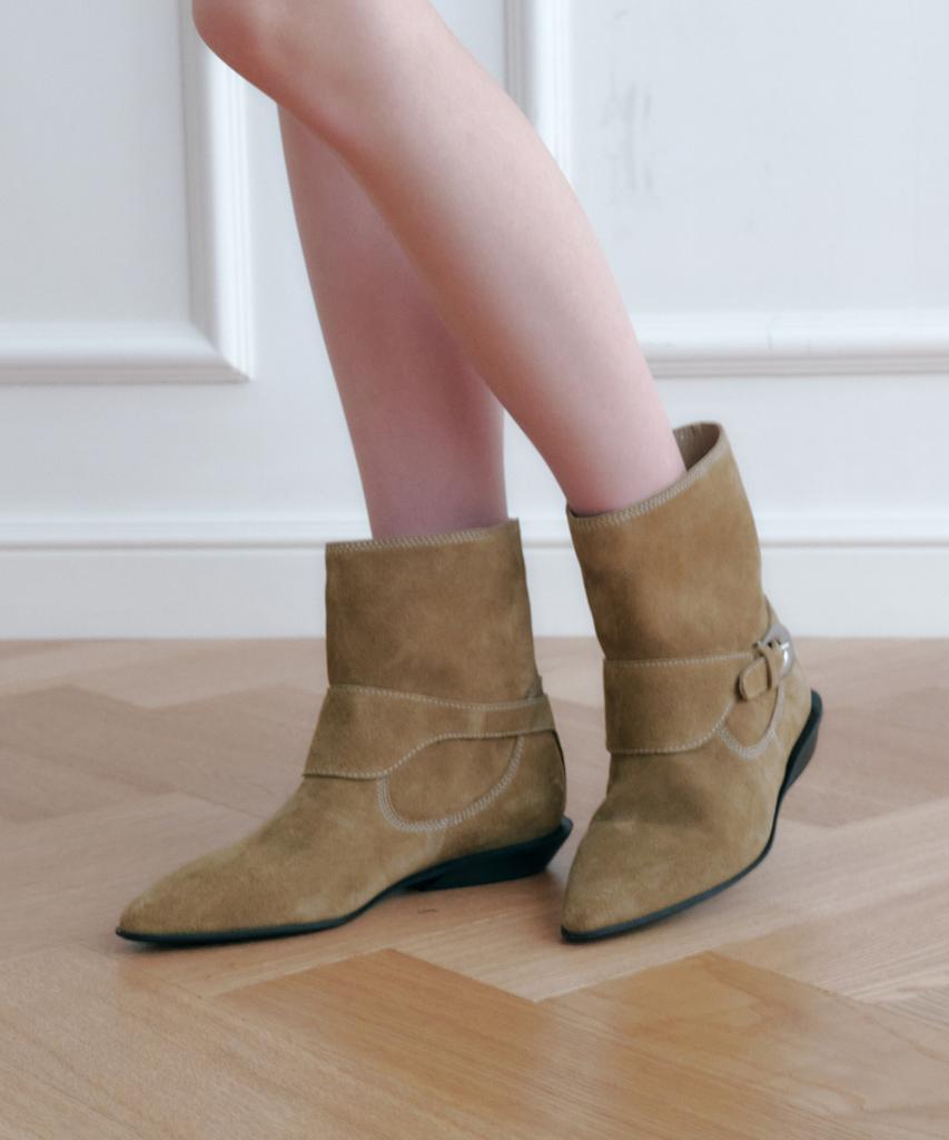 Salt And Chocolate Chester Buckle Ankle Boots 412546007 (2Cm)