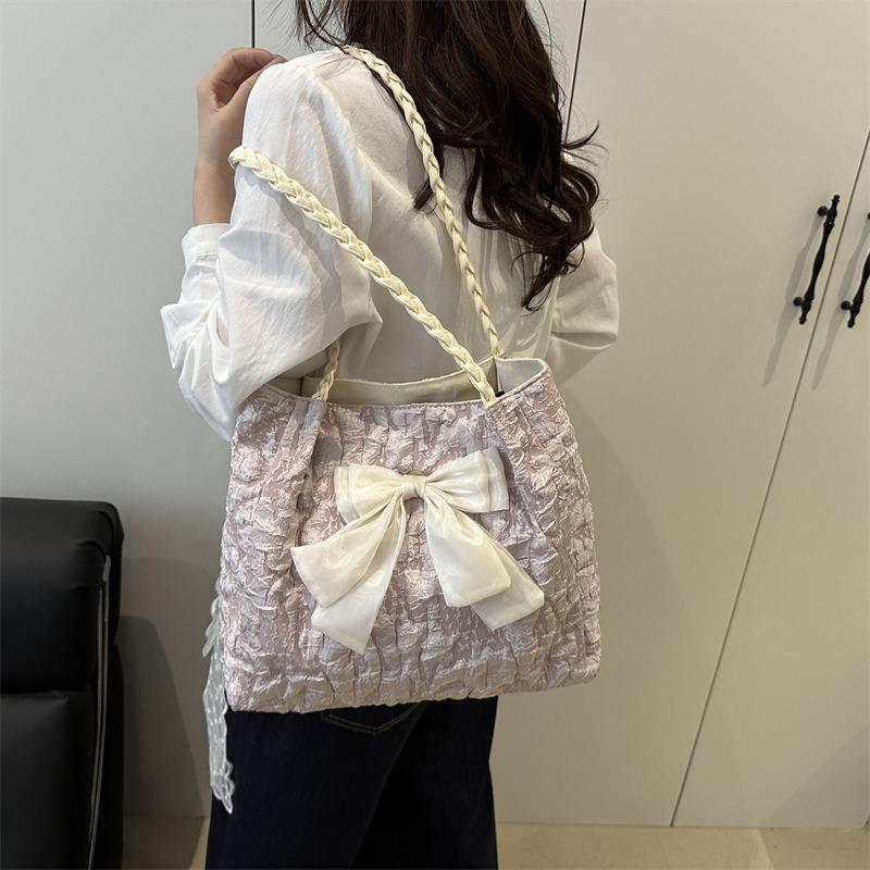 Large capacity bow sweet beautiful women bag new fashion beautiful shoulder bag student class commuting tote bag