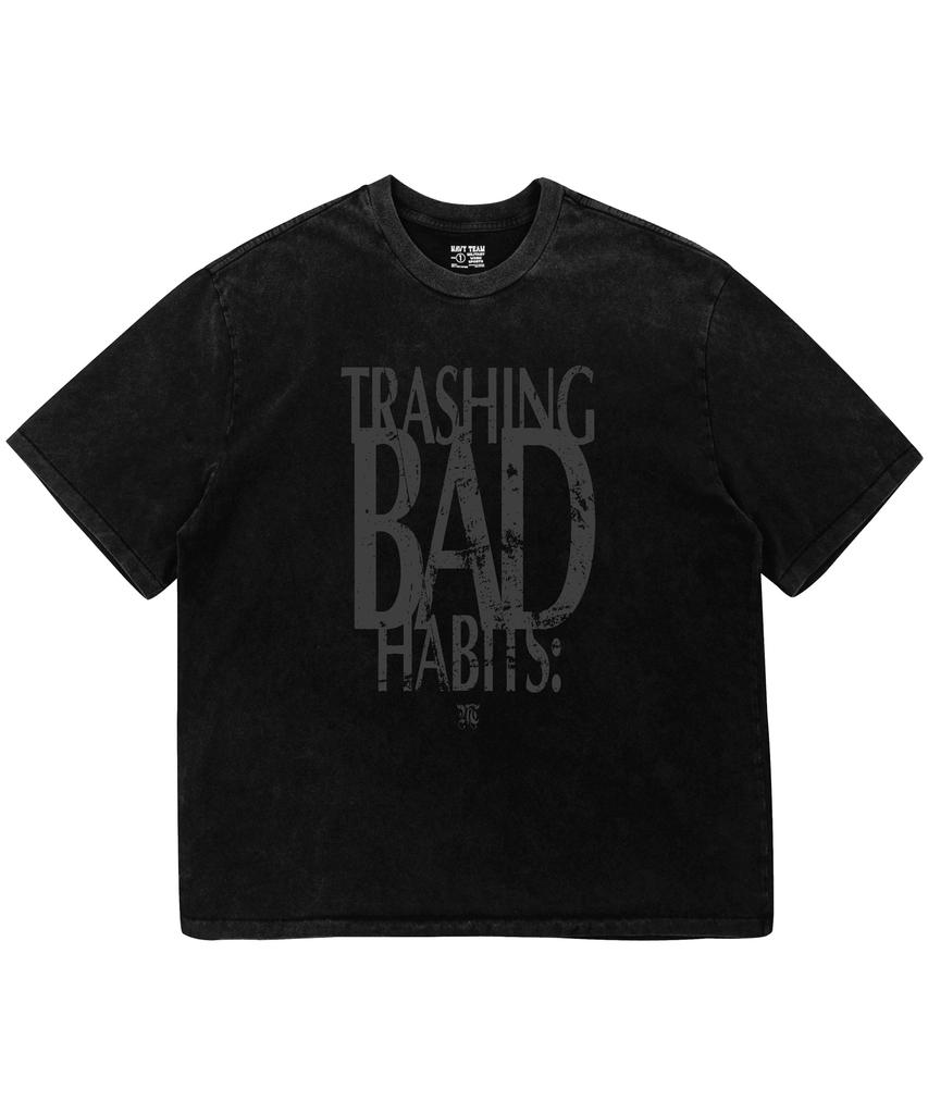 NAVYTEAM Bad Habits Pigmentgefärbtes Kurzarm-T-Shirt