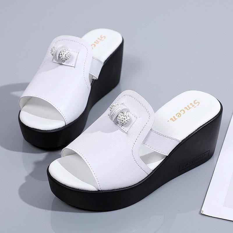 Summer thick-bottomed slope heel one-word cool slippers increase the height of mother's home open-toed sandals