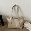 Fashionable Commuter Lady's Shoulder Bag for Going To Work on The Go Tote Bag
