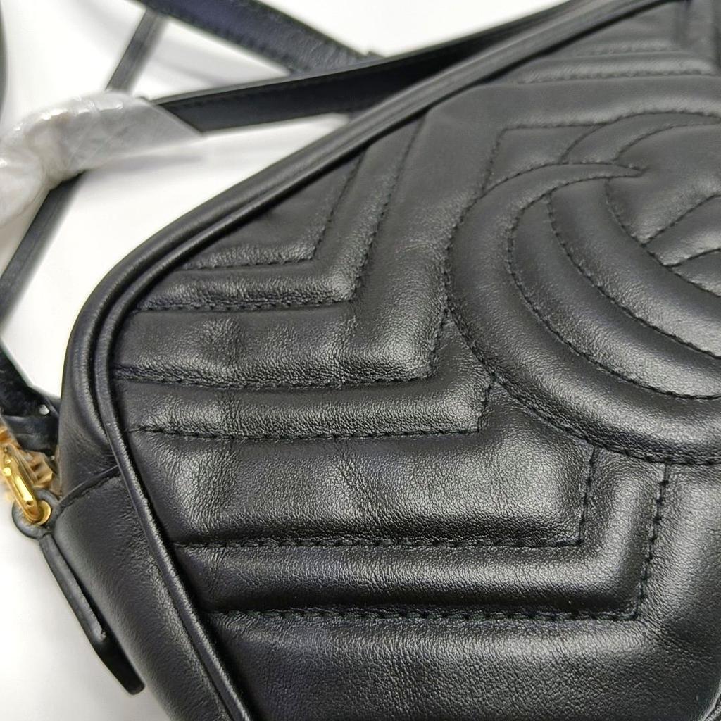 [Použitá] Gucci GG Marmont Malá prošívaná taška přes rameno 'Černá' - Dobrý stav #9XXEWF