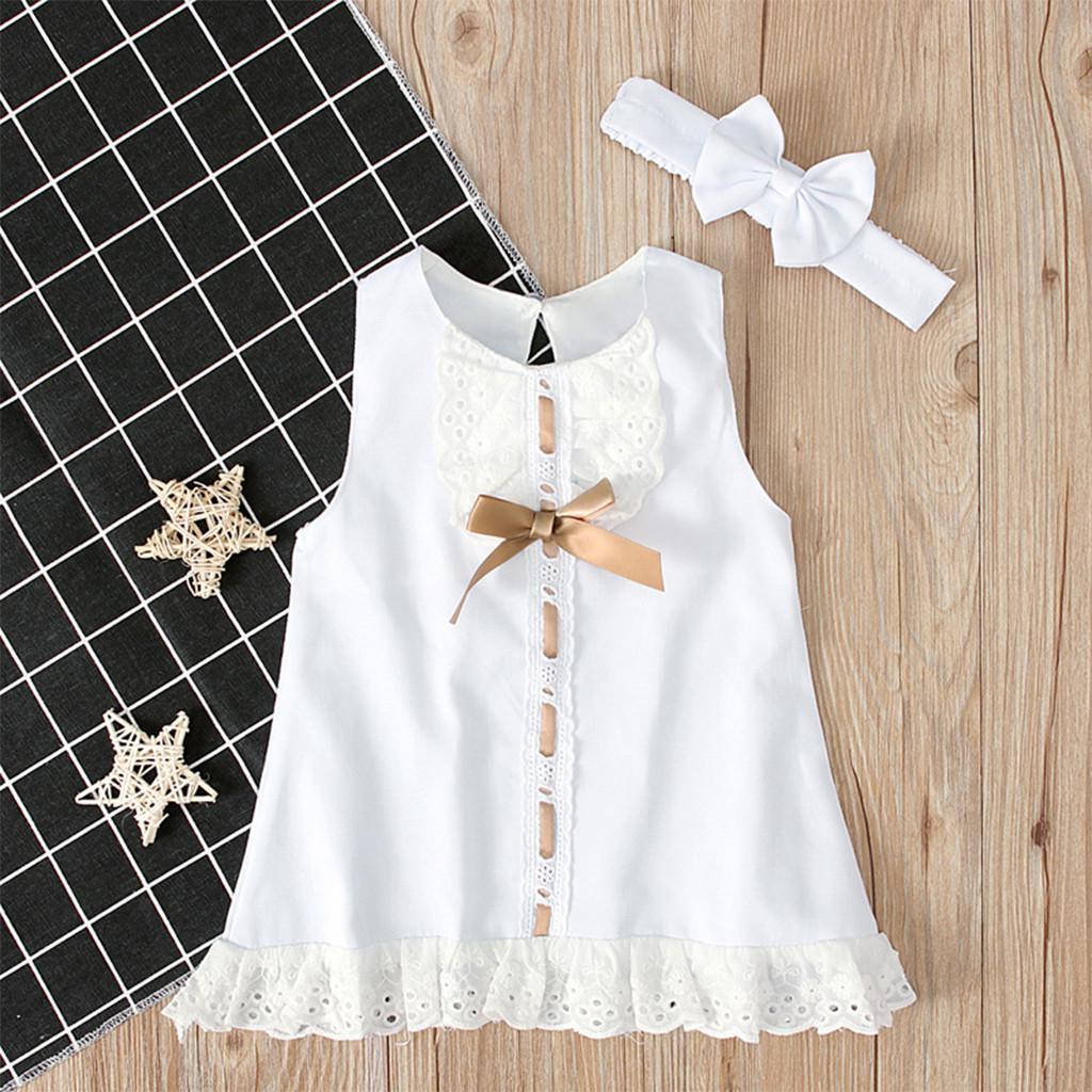 Vestito da ragazza con colletto rotondo, in pizzo colorato, a maniche corte, con fiocco e sciarpa