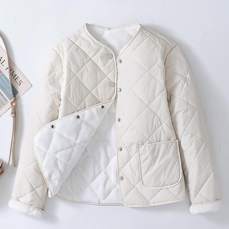 

Короткая хлопковая одежда женская зимняя новая модная хлопковая куртка ромбовидная пуховая хлопковая одежда с флисом приталенная хлебная куртка M