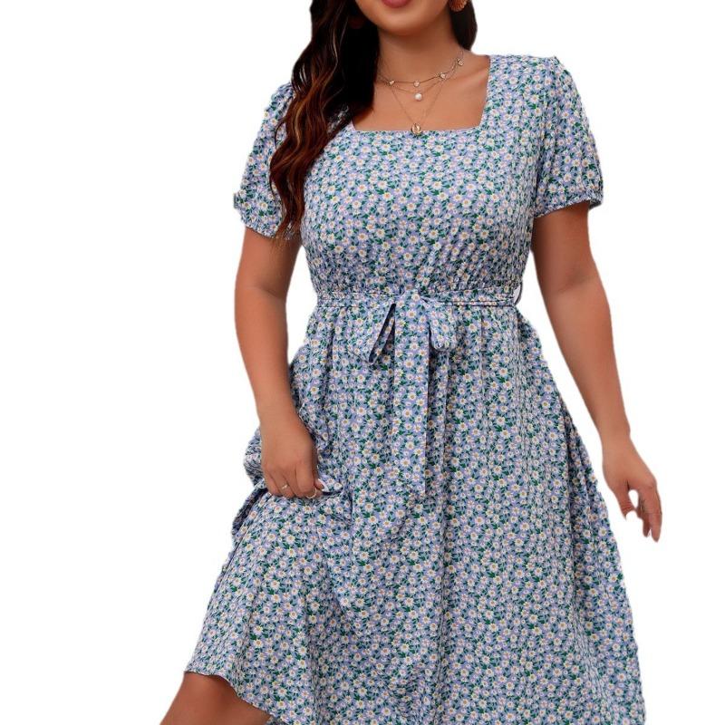 Rochie de vară florală pentru femei plinute, cu gât pătrat, mâneci scurte, cu centură, tiv A-line