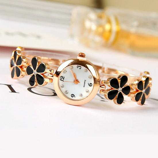 

Модные женские часы-браслет с цветком четырехлистного клевера: Милые и изысканные ювелирные часы чёрный