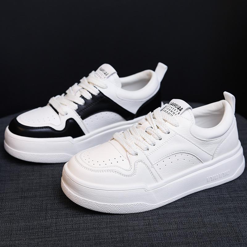 Board shoes for women 2026 autumn new student running shoes, casual flat sports shoes