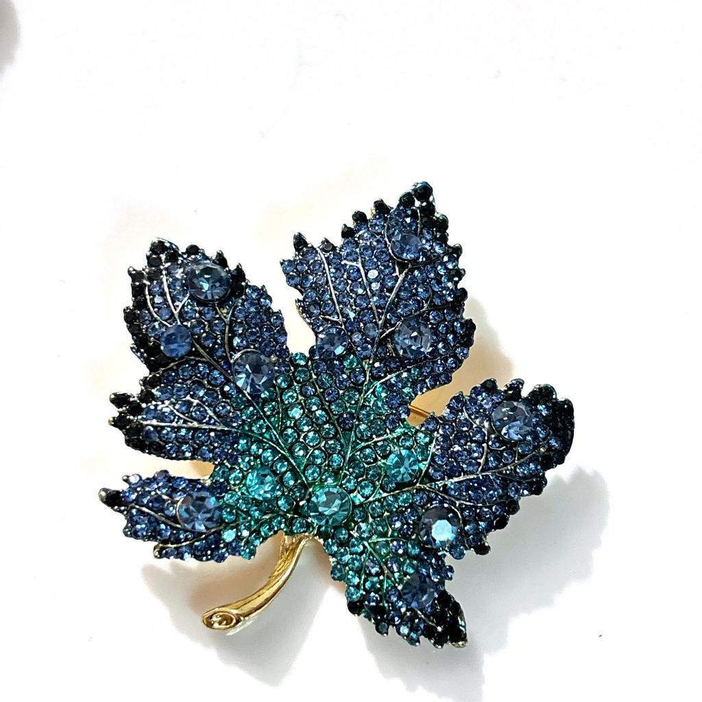 Matte Gold Pearl Wheat Ear Corsage Brooch for Women - High-End Versatile Pin with Anti-Exposure Design