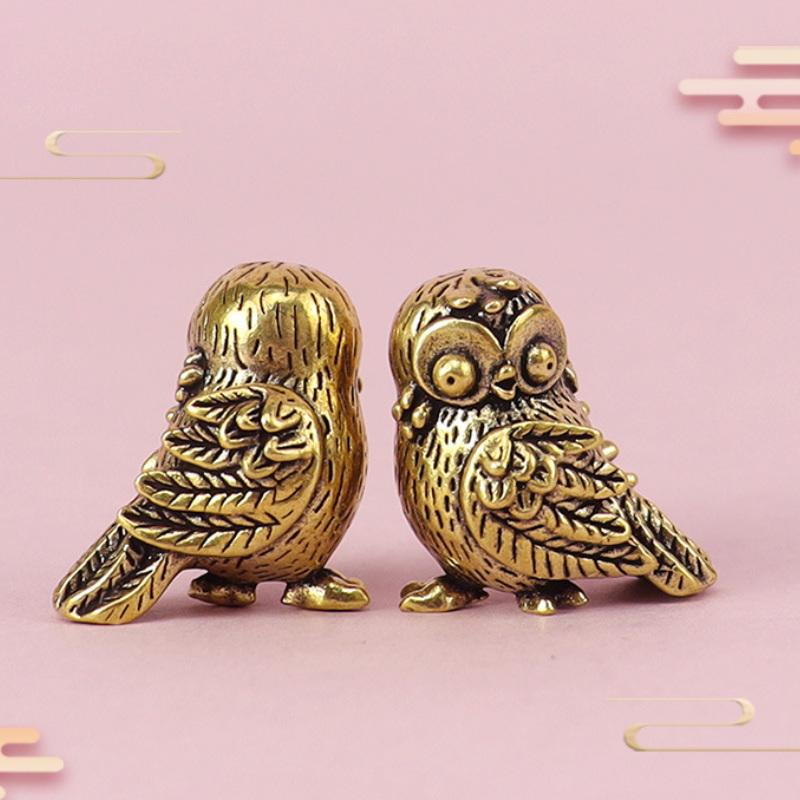 

1Pcs Retro Bird Animal Figurines Mini Owl Statue Metal Brass Tea Pet Table Ornament Home Decoration Accessories Miniatures Craft