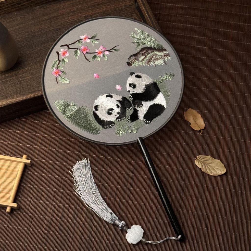 Double-Sided Suzhou Embroidery Round Fan: Ancient Hanfu Dance Accessory