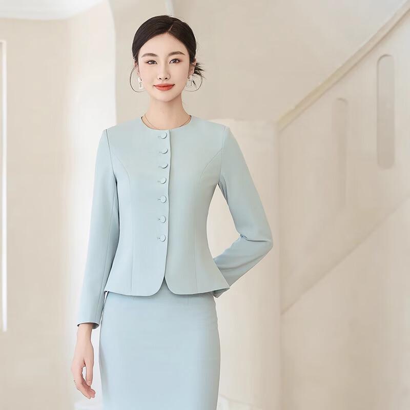 Элегантный женский деловой костюм M