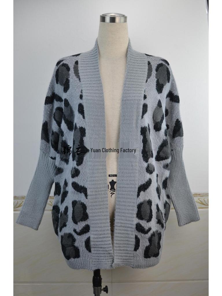 2025 Spring Women's Leopard Print Knitted Cardigan Sweater