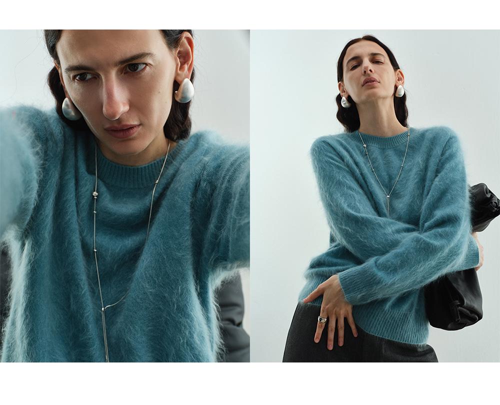 Classic Round Neck Cashmere Sweater - Autumn/Winter, Short, Brushed Wool, Flocked, Simple Design.