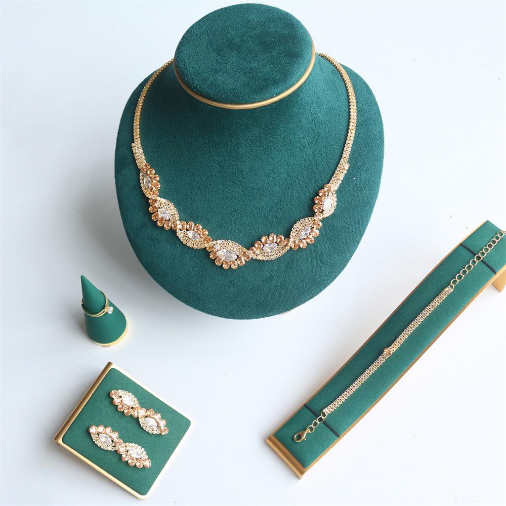 Exquisite And Shiny Multi-Layer Rhinestone Necklace Jewelry Set, Bridal Wedding Women'S Dress Accessories