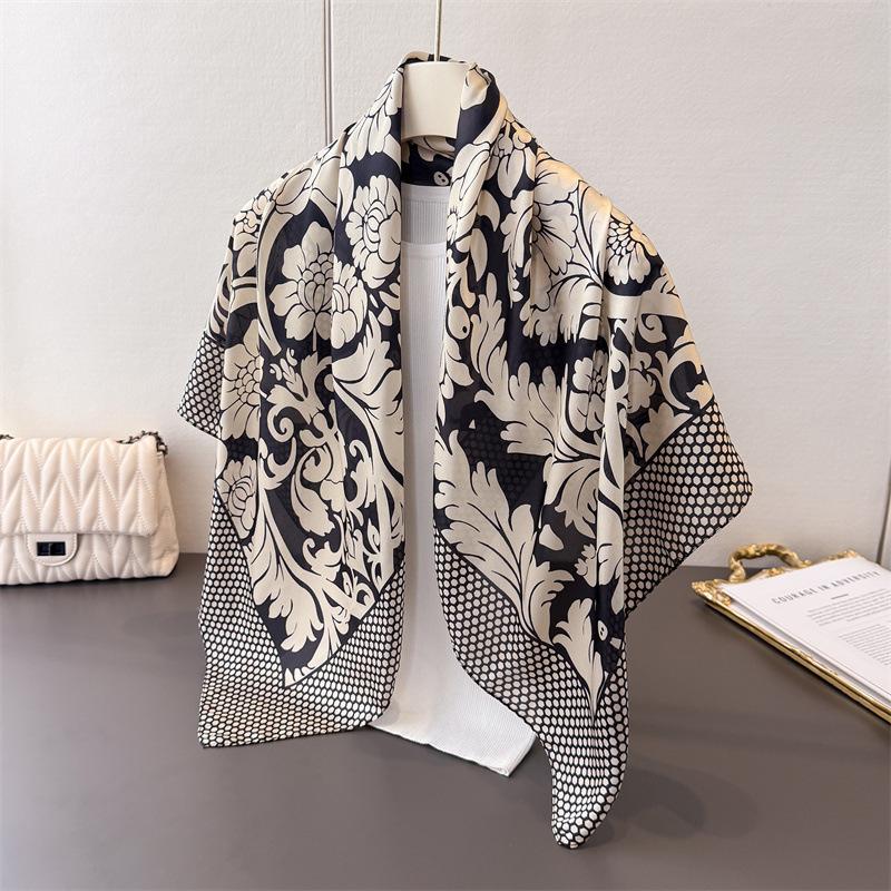 Abstract Color Block Simulation Silk Printing Large Square Scarf Silk Scarf Shawl Headscarf Beach Scarf Neck Protection Scarf Decorative Women'S Scarf