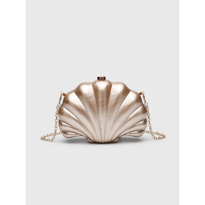Elegant Irregular Shell Acrylic One-Shoulder Crossbody Clutch for Weddings and Banquets.
