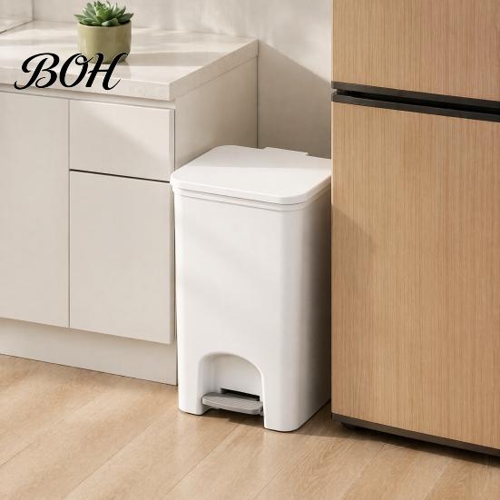 Space Saving Trash Can for Cabinet Gaps Slim Can, with Pedal Step Design, Touchless Odor Proof Wastebasket, Efficient Utilization Garbage Bin