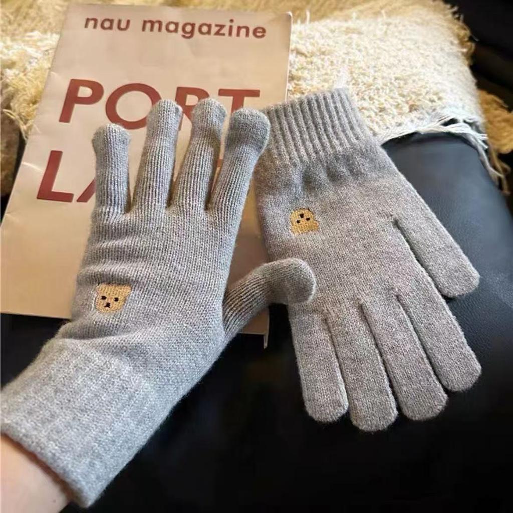 New Autumn and Winter Cute Bear Embroidery Wool Knitted Five-finger Gloves Finger-revealing Female Solid Color