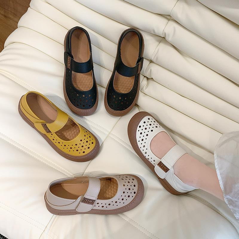 Super soft summer mother shoes bag sandals soft leather hole shoes flat sole soft sole soft surface non-slip middle-aged and elderly round head women'