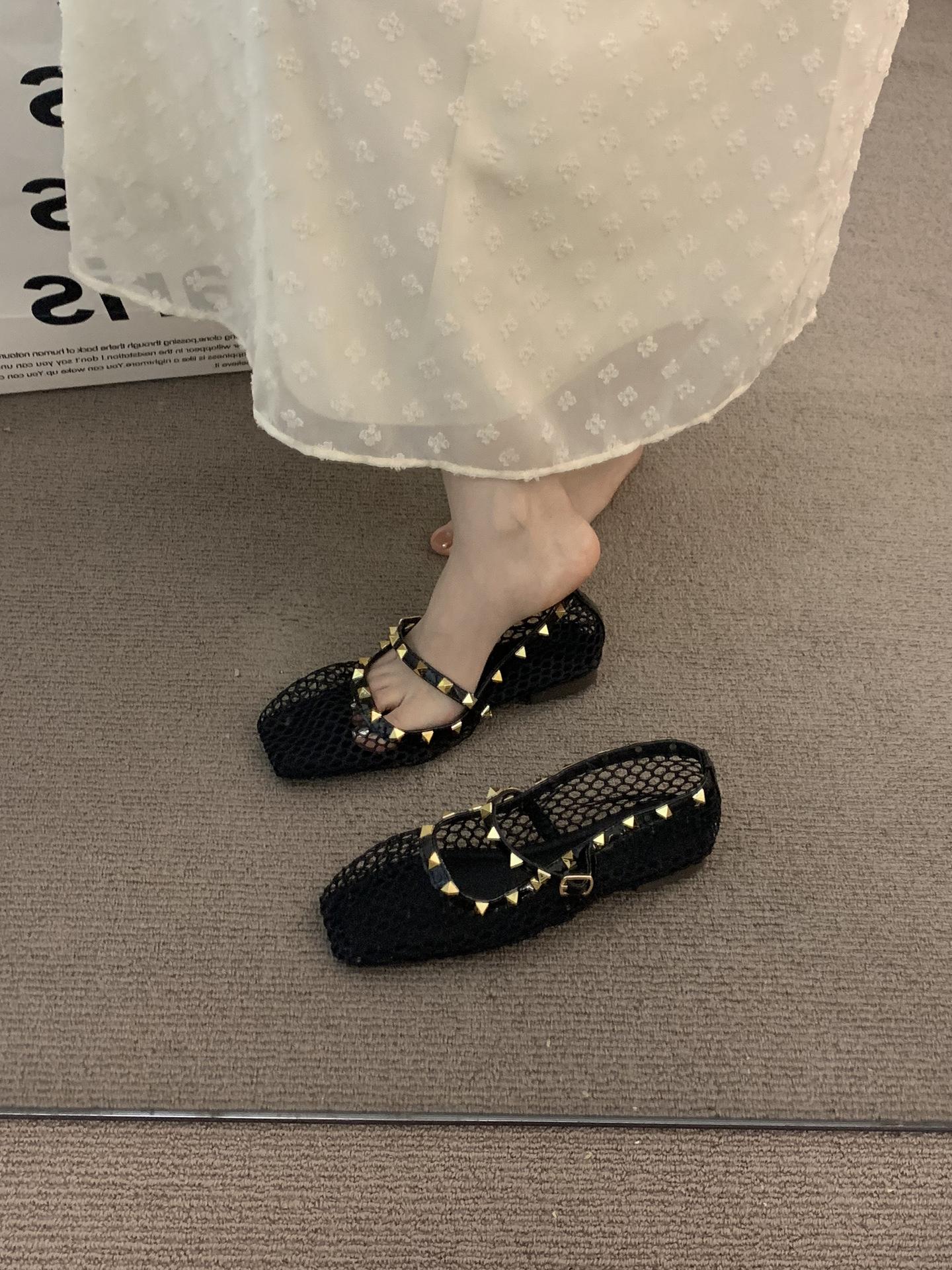 

XINZHOU temperament gentle design sense commuting single shoes women s shoes 2025 Chinese New Year with skirt evening grandma shoes 39