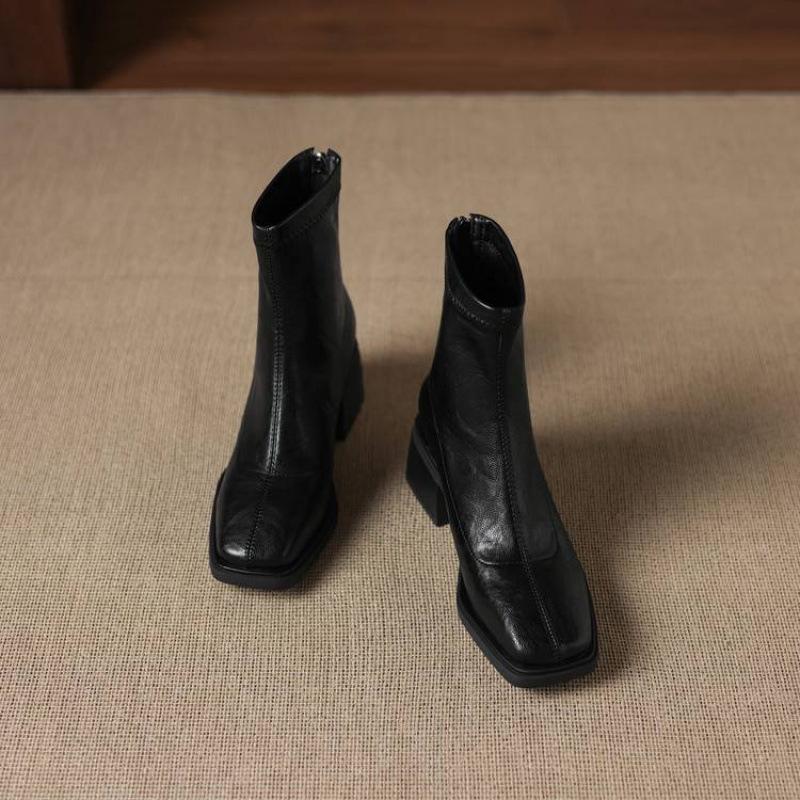 New Korean Version Leather Women's Medium Boots Rear Zipper Large Size Women's Boots Round Head Square Heel Comfortable Rubber Sole Martin Boots