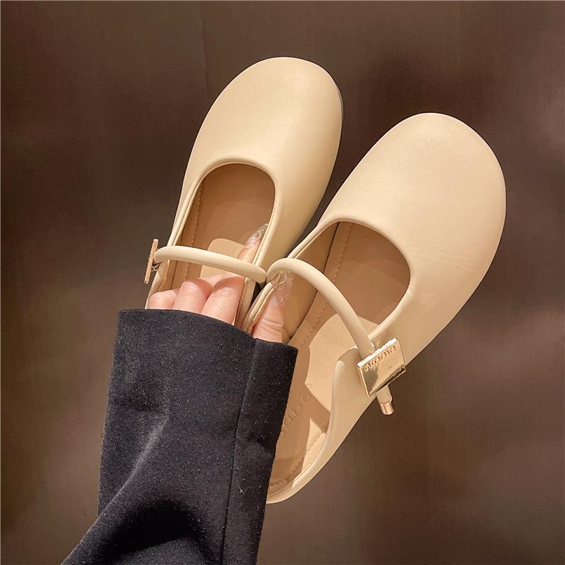 Flat-bottomed outer wear soft-soled bag head fashionable and comfortable slippers women's 2025 spring and summer new versatile soft-soled single s