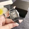 Ceas Pătrat European și American cu Cadran Mare pentru Femei, Mișcare cu Cuarț, Oțel Inoxidabil, Curea Tip Lanț Light Luxury, Neutru
