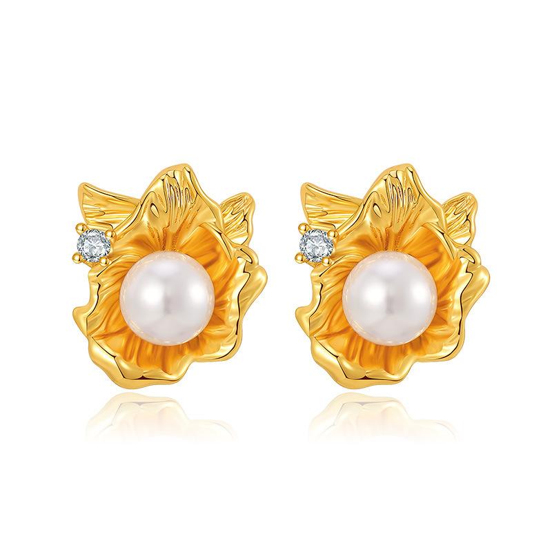 Trendy european and american style 18k gold plated brass pearl earrings - elegant stud earrings with shell pearls