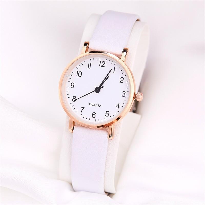 Reloj de Cuarzo para Mujer: Correa de cuero simple y elegante