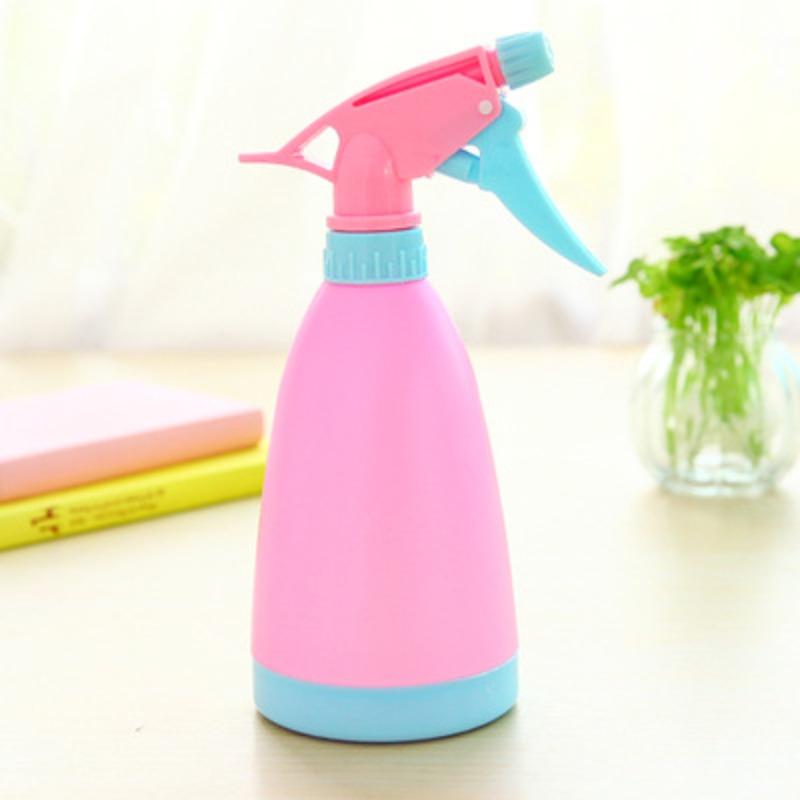 Hand-pressed Garden Spray Pot Candy-colored Watering Pot for Watering Flowers Sprayer Watering Can Watering Can for Growing Flowers