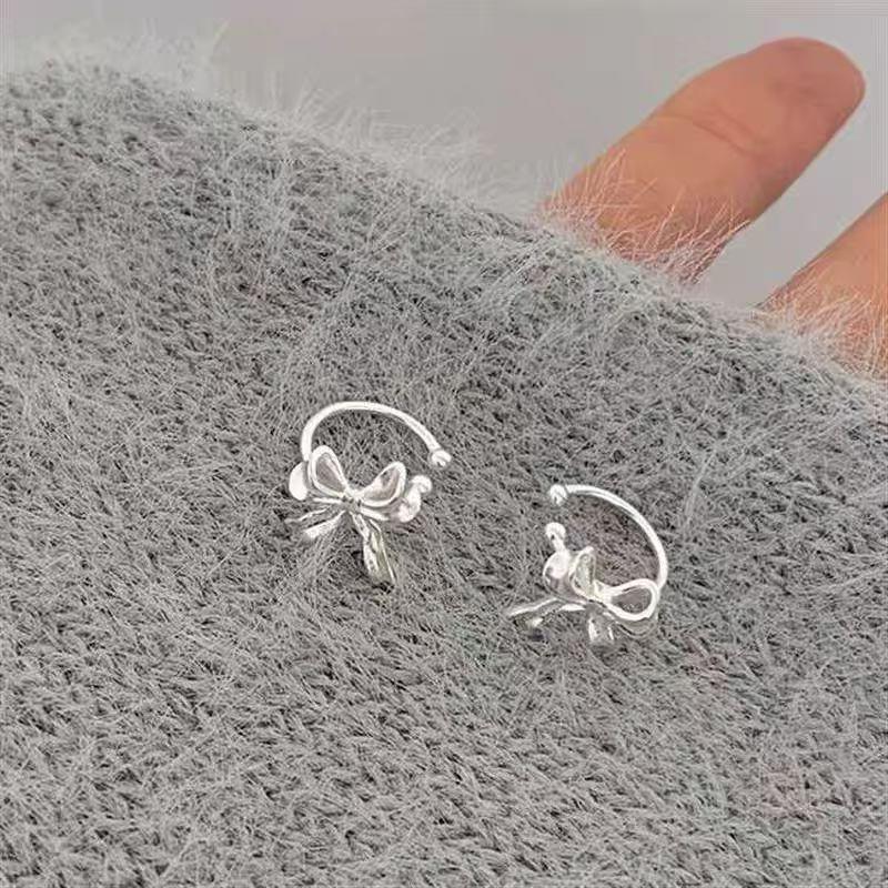 1 PERECHE Xiaoxiangfeng drăguț rafinat clip os ureche feminitate unică versatil lux ușor fundă clip ureche fără piercing